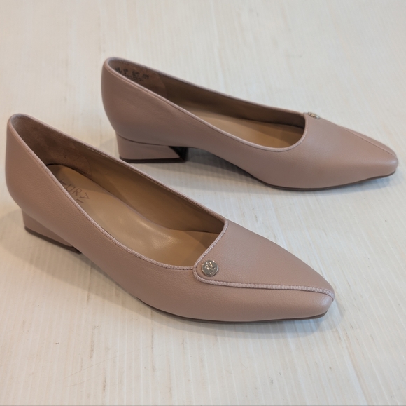 NATURALIZER Georgia Women's Elegant Blush Faux Leather Heeled Loafers Size 6.5 - Picture 9 of 11